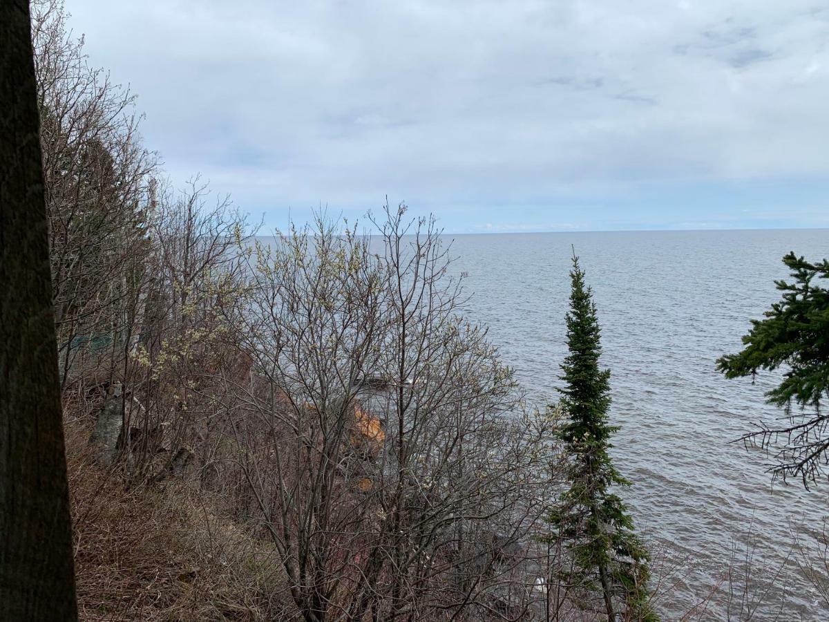 Cliff Dweller On Lake Superior Tofte Exterior photo
